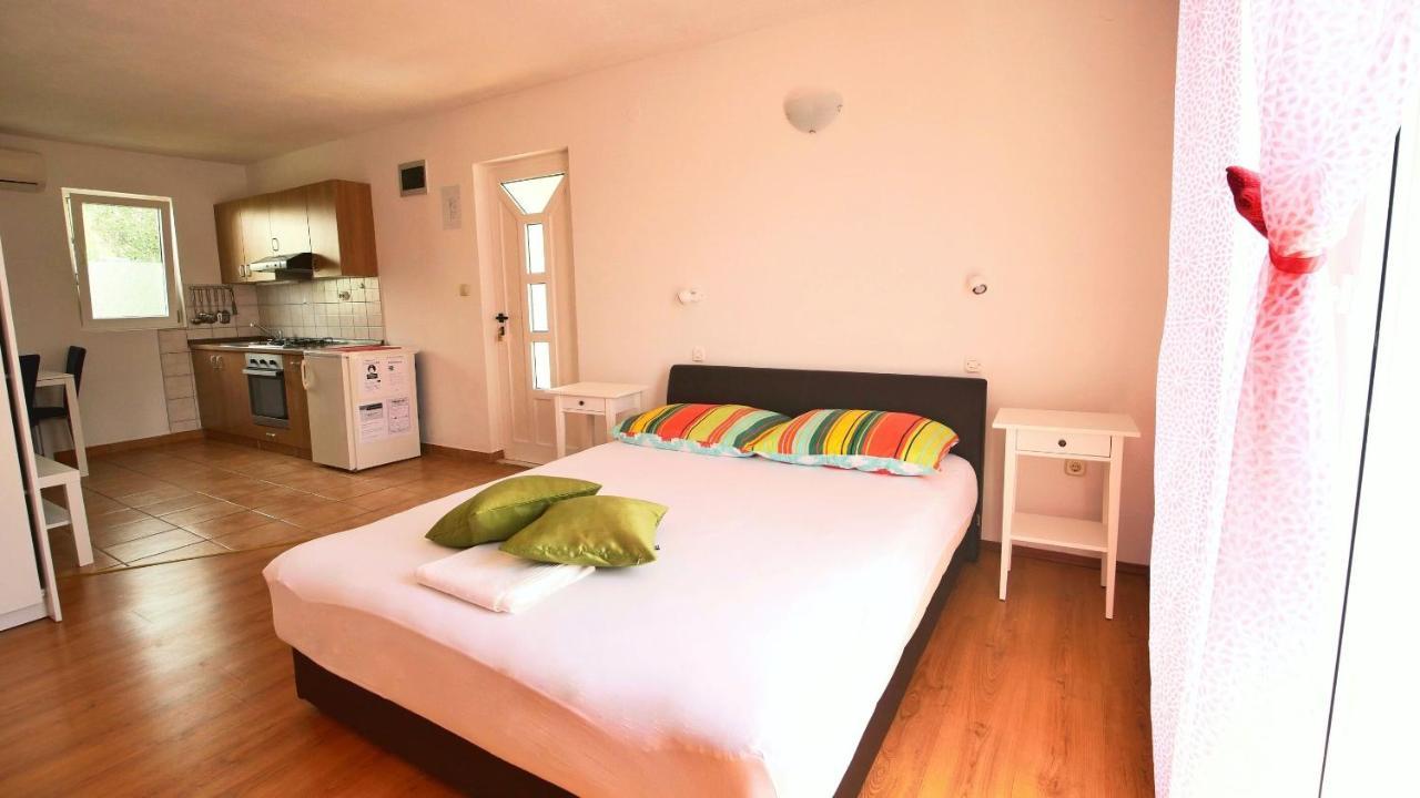 Apartments Jadranka Rogoznica  Exteriér fotografie